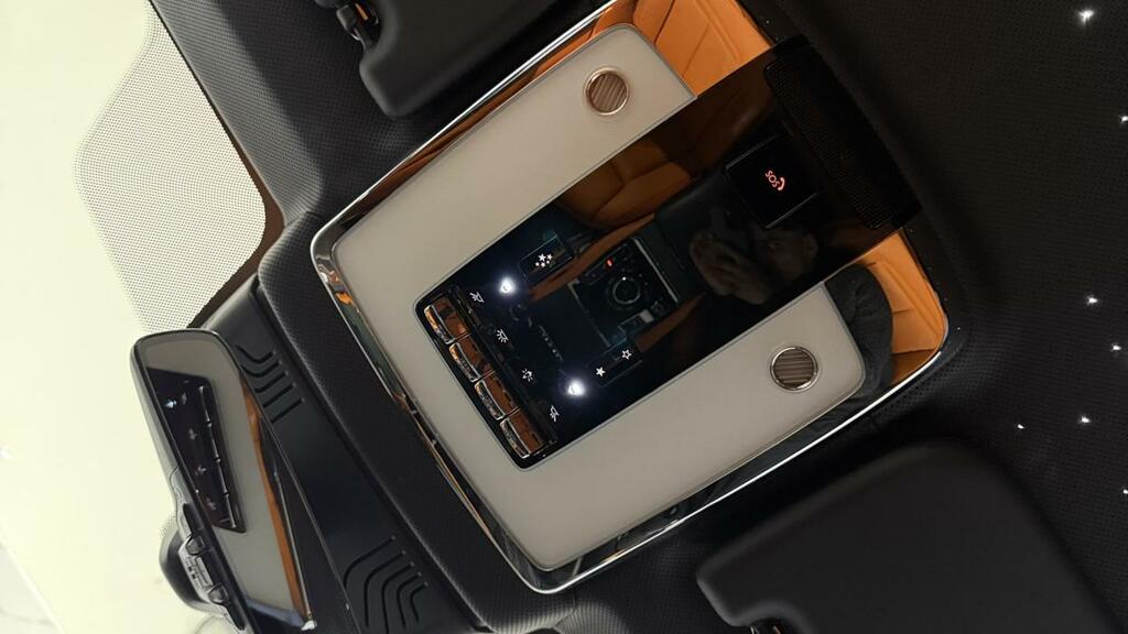 Rolls-Royce Cullinan Black Badge Grey #44