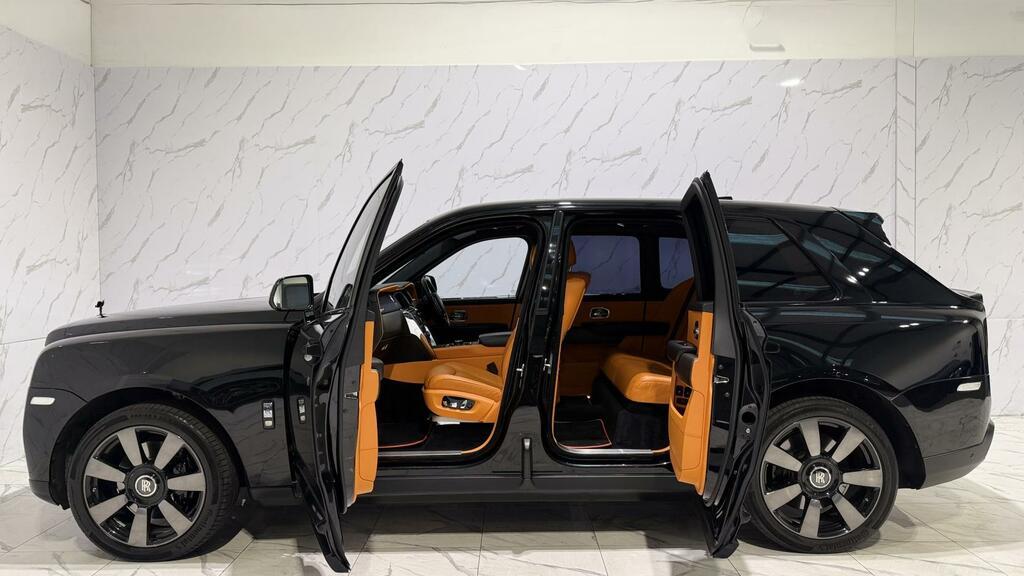 Rolls-Royce Cullinan Black Badge Grey #18