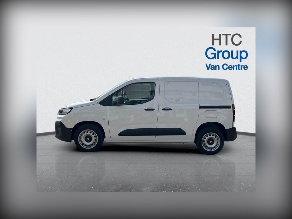 Fiat Doblo 1.5 Multijet3 1000Kg Plus Panel Van Man White #4