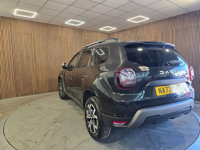 Dacia Duster 1.3 Tce Journey Edc Euro 6 Ss NA73RPX Black #4