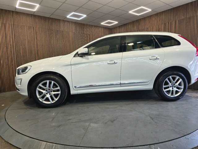 Volvo XC60 2.4 D5 Se Lux Nav Awd Euro 6 Ss White #6