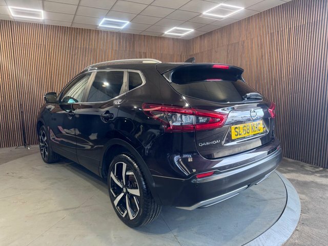 Nissan Qashqai 1.5 Dci Tekna Euro 6 Ss SL68KHC Black #4