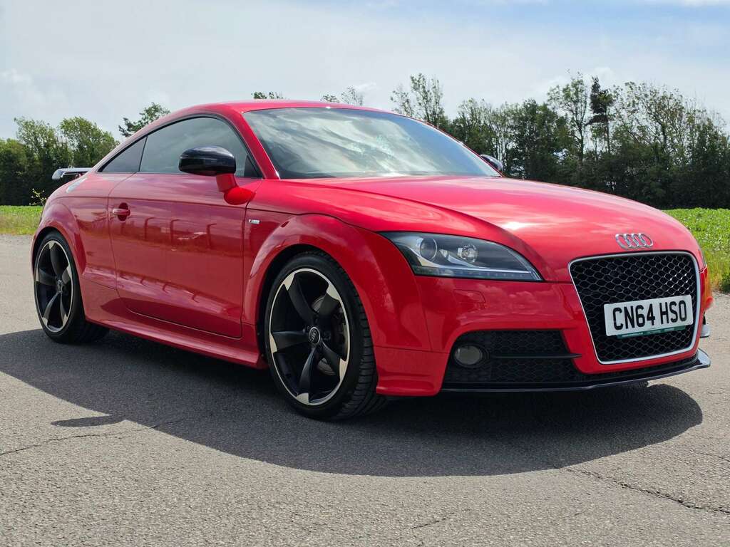 Audi TT 1.8Tfsi S-line Competition Red #3