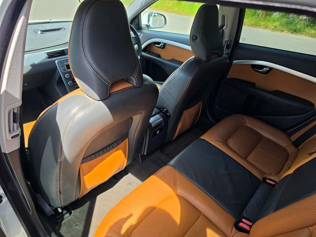 Volvo V70 Se Lux Grey #22
