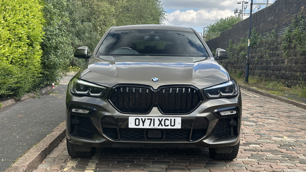 BMW X6 30D M OY71XCU Green #4