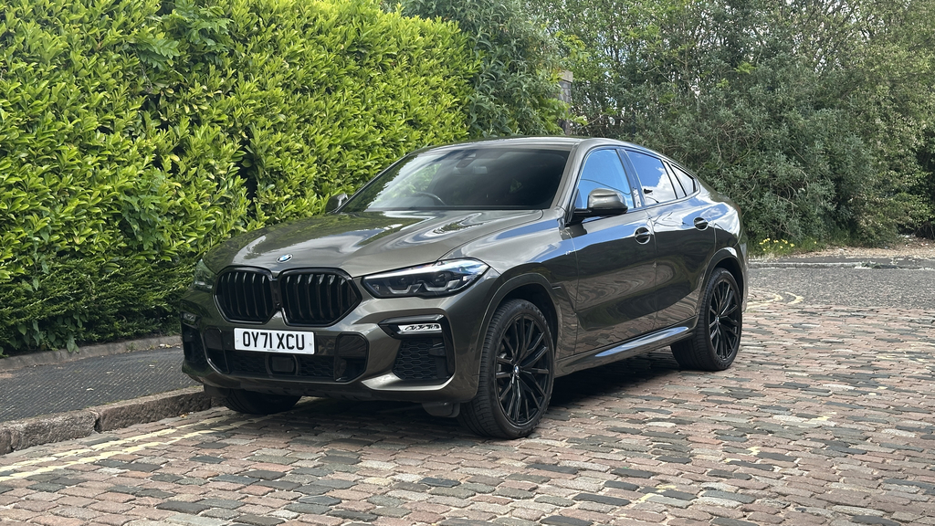 BMW X6 30D M Green