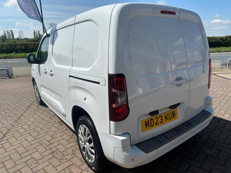 Citroen Berlingo 1.5 Bluehdi 650Kg Driver Edition 100Ps 6 Speed Ss MD23KUW White #5