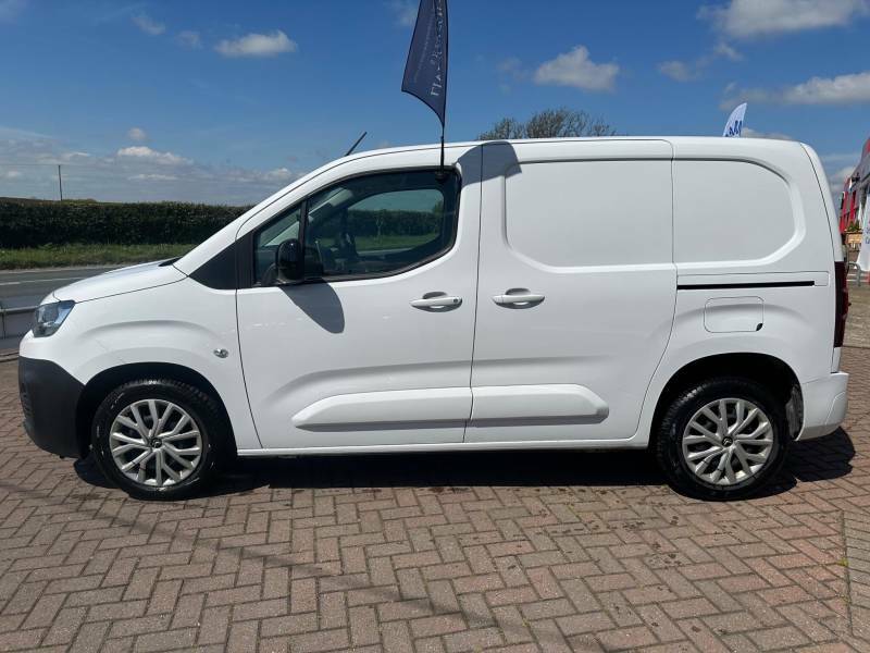 Citroen Berlingo 1.5 Bluehdi 650Kg Driver Edition 100Ps 6 Speed Ss MD23KUW White #6