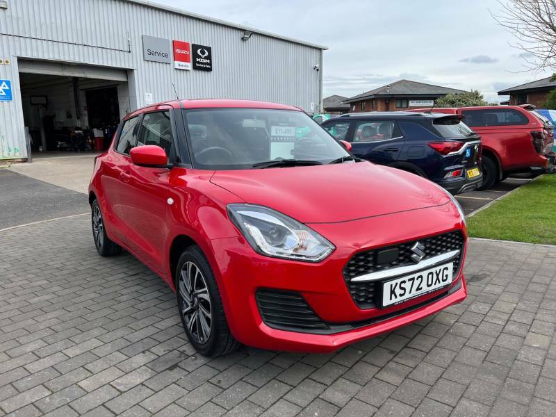 Suzuki Swift 1.2 Dualjet 83 12V Hybrid Sz-l - 2023 72 Red