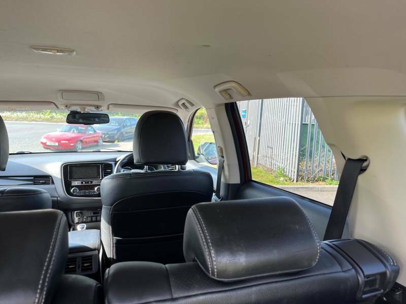 Mitsubishi Outlander 2.4 Phev Juro - 2019 19 DY19SNX Red #3
