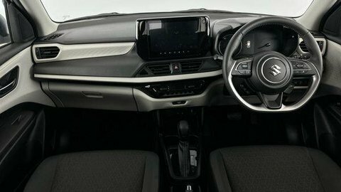 Suzuki Swift 2025 25 Motion KM25MZZ #3