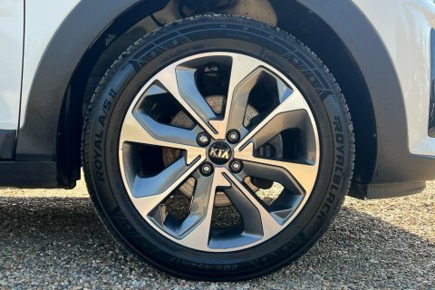 Kia Stonic 2019 69 2 WJ69ZKY  #4