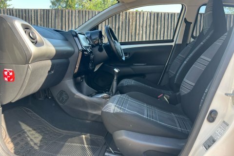 Peugeot 108 2017 17 Puretech GN17OOG  #3