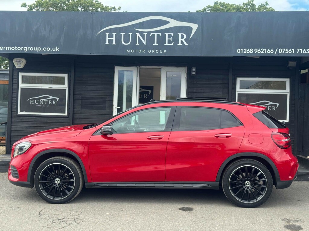 Mercedes-Benz GLA Class Amg Line Edition VO70ODU #4
