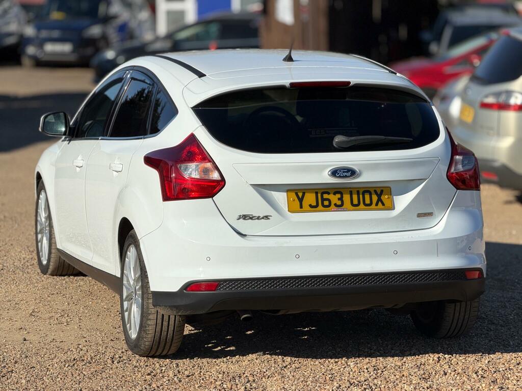 Ford Focus 1.6 Tdci Zetec Euro 5 Ss YJ63UOX White #4