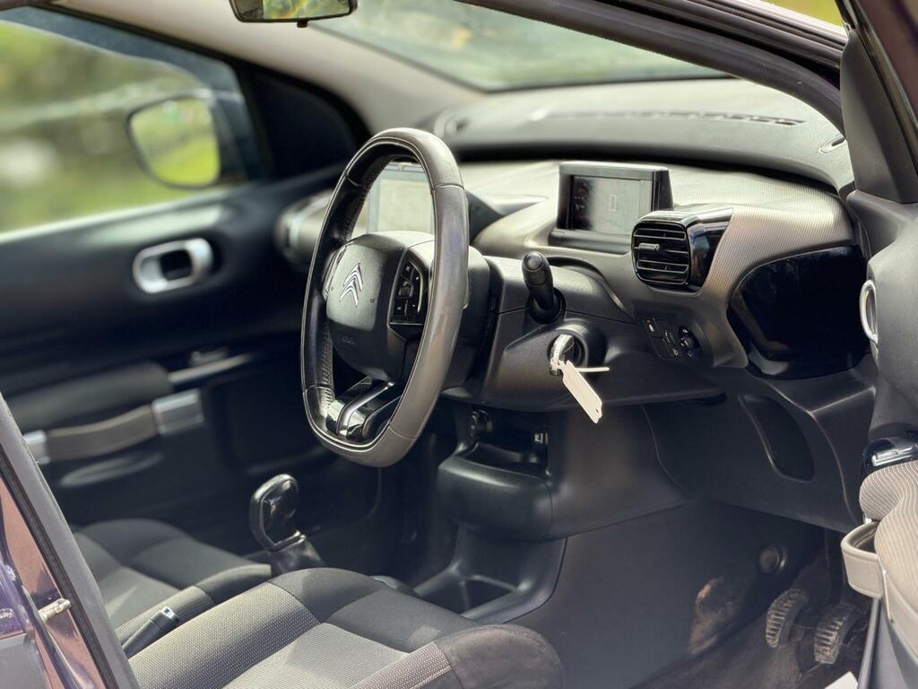 Citroen C4 Cactus 1.6 Bluehdi Feel Euro 6 Ss LG15VXL Purple #2
