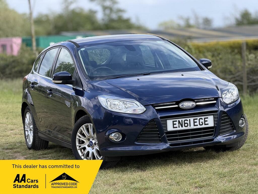 Ford Focus 1.6 Titanium Euro 5 Blue