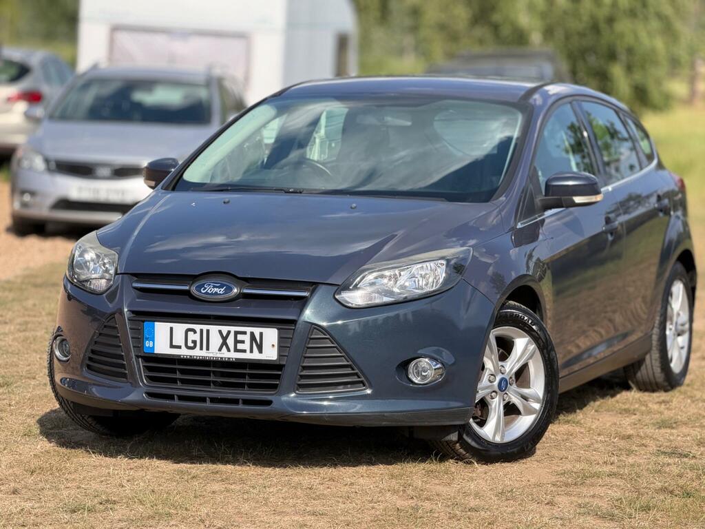 Ford Focus 1.6 Zetec Euro 5 LG11XEN Grey #3