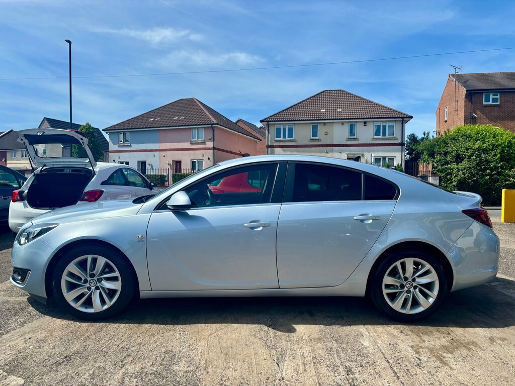Vauxhall Insignia 1.8 16V Sri Nav Hatchback Euro 5 Silver #6
