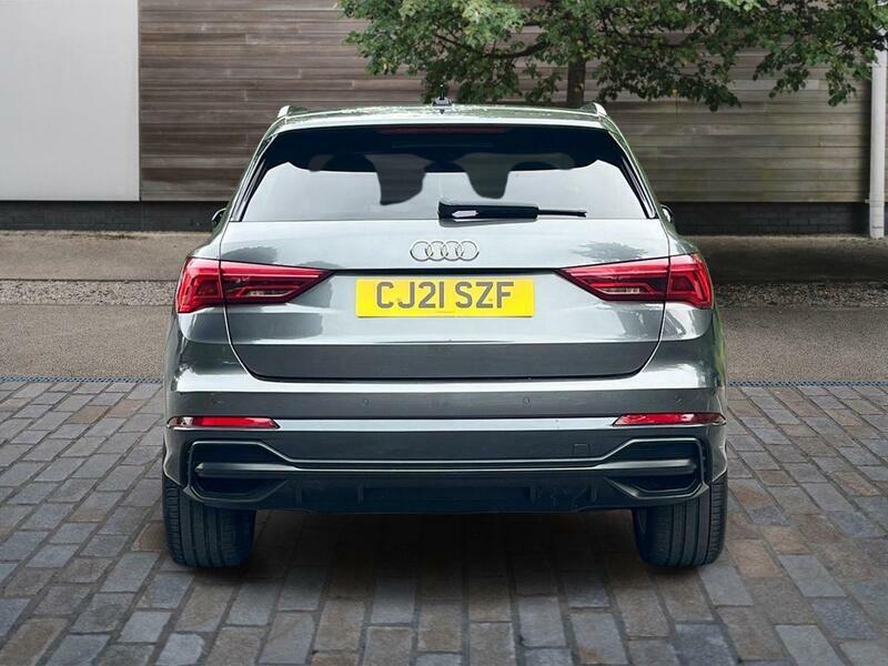 Audi Q3 1.5 Tfsi Cod 35 Black Edition Suv S Tro CJ21SZF Grey #6