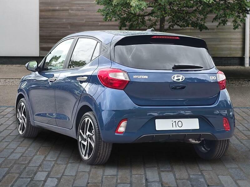Hyundai I10 1.2 Premium Hatchback Euro 6 Ss CN26ZKY Blue #2
