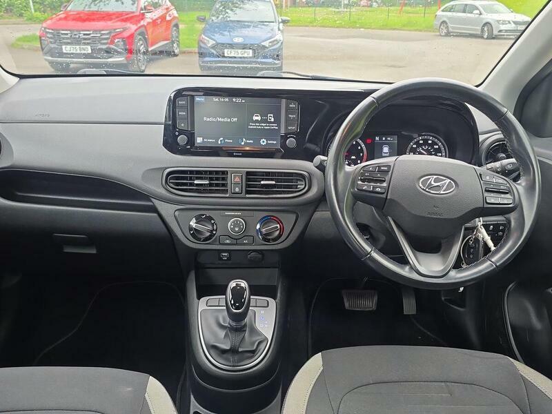 Hyundai I10 1.0 Se Connect Hatchback Euro 6 S CL23OTD Green #3