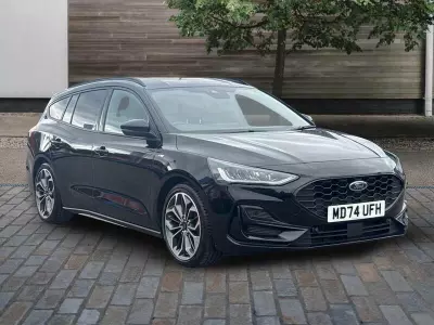 Compare Ford Focus 1.0T Ecoboost Mhev St-line X Estate Hyb MD74UFH Black