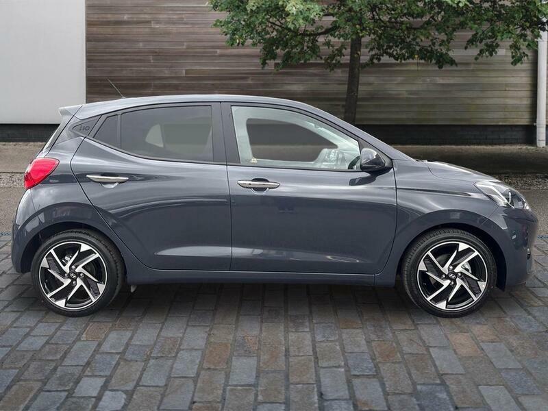 Hyundai I10 I10 1.2 Premium Hatchback Euro 6 Grey #2