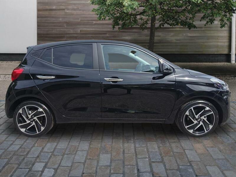 Hyundai I10 1.2 Premium Hatchback Euro 6 Ss CK26XRU Black #2