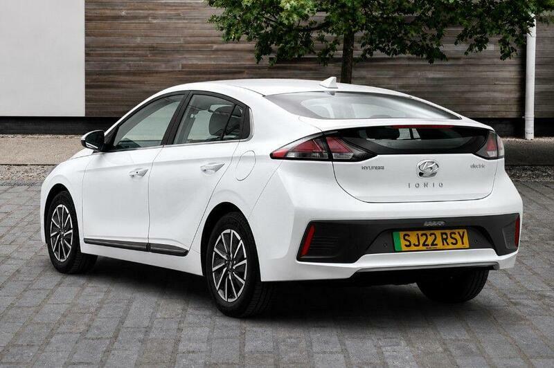Hyundai Ioniq 38.3Kwh Premium Hatchback 136 P White #2