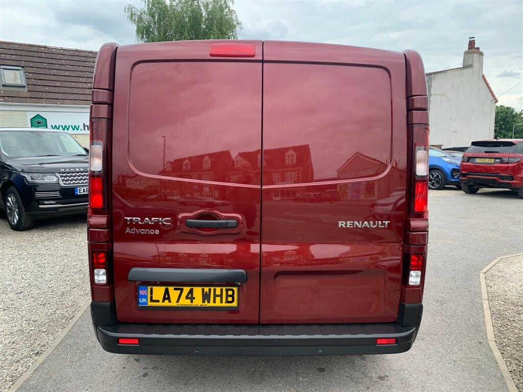 Renault Trafic 2.0 Dci Blue Sl30 Advance L1 H1 Euro 6 Ss LA74WHB Red #6