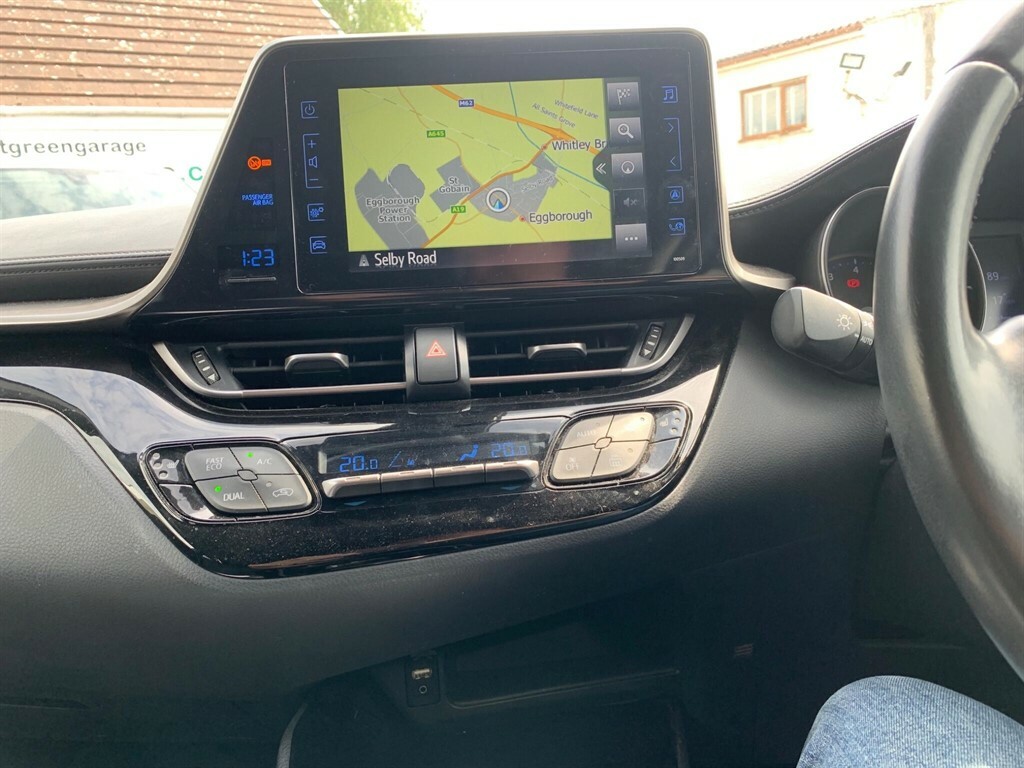 Toyota C-Hr 1.2 Vvt-i Dynamic Cvt Awd Euro 6 Ss #4