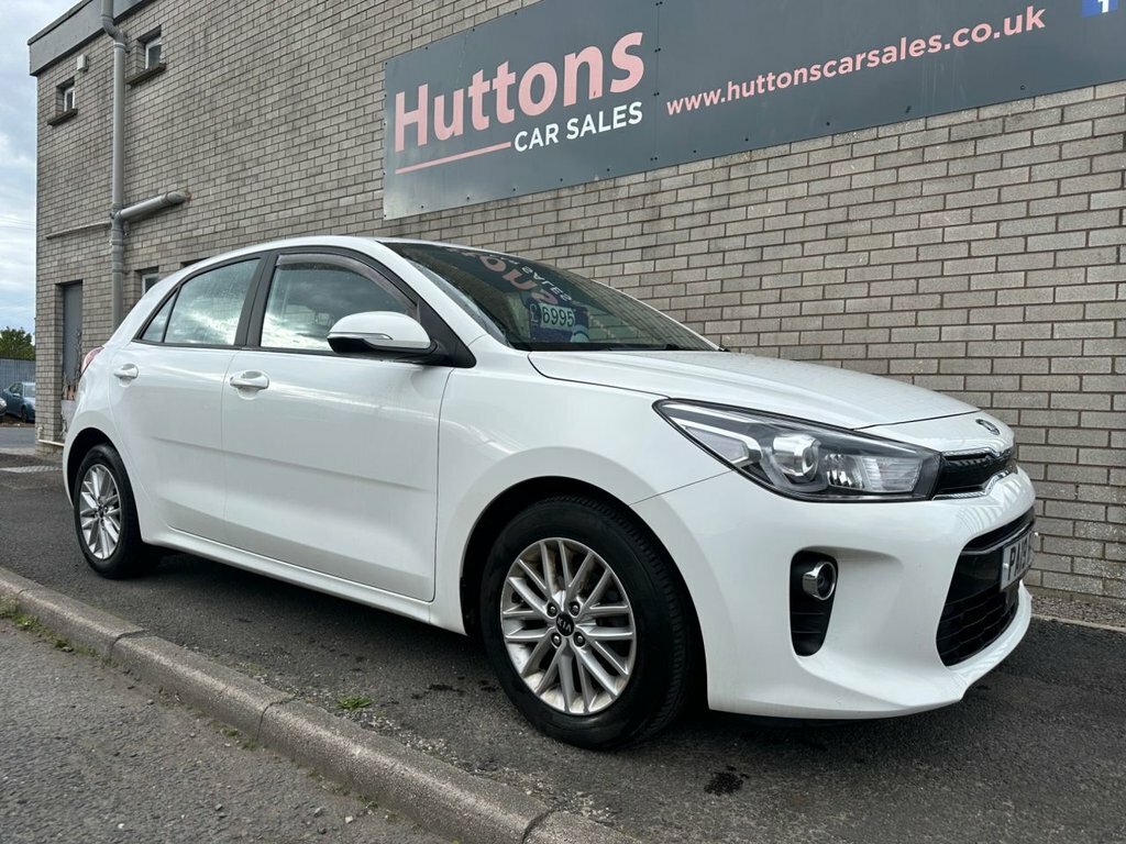 Kia RIO 1.3L 2 White