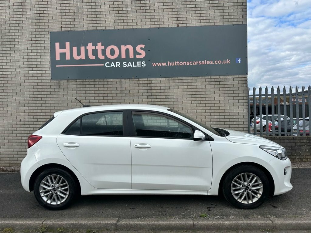 Kia RIO 1.3L 2 White #6