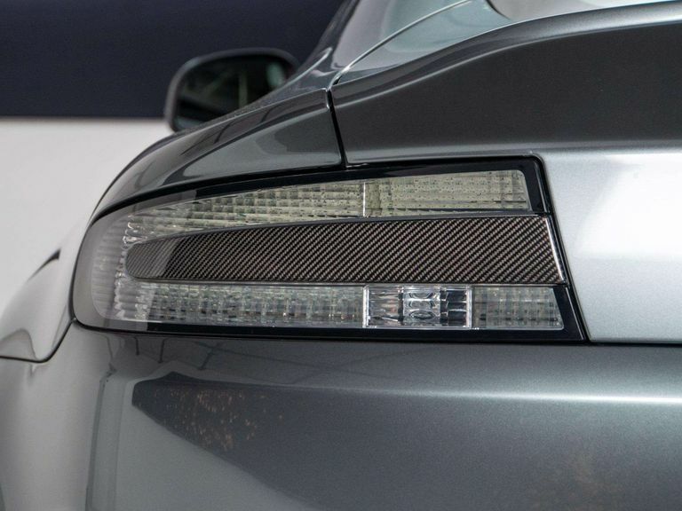 Aston Martin Vantage S Black #32