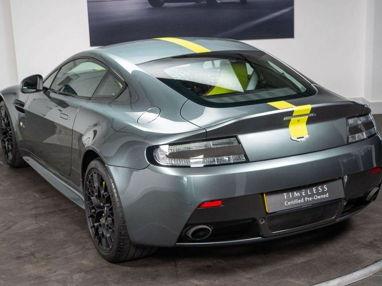 Aston Martin Vantage S Black #30
