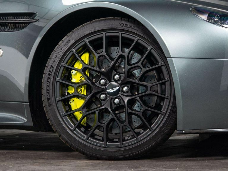 Aston Martin Vantage S Black #4