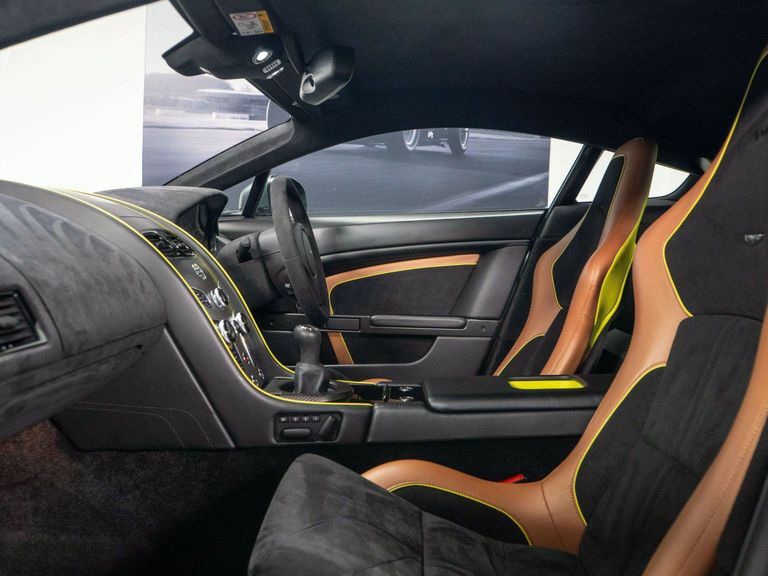 Aston Martin Vantage S Black #35