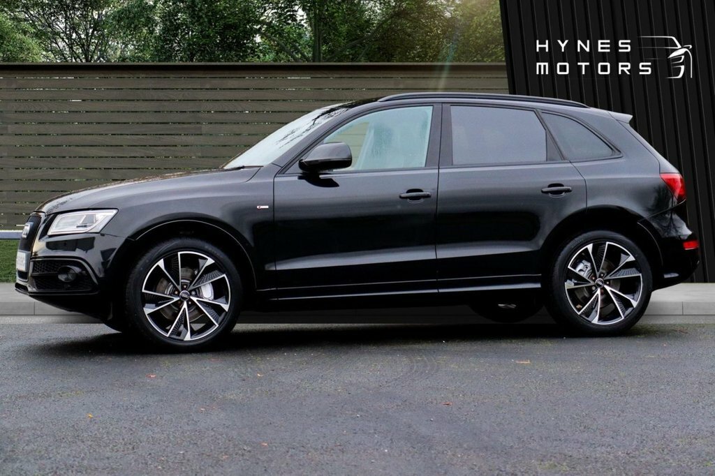 Audi Q5 3L S Line Plus Black #4