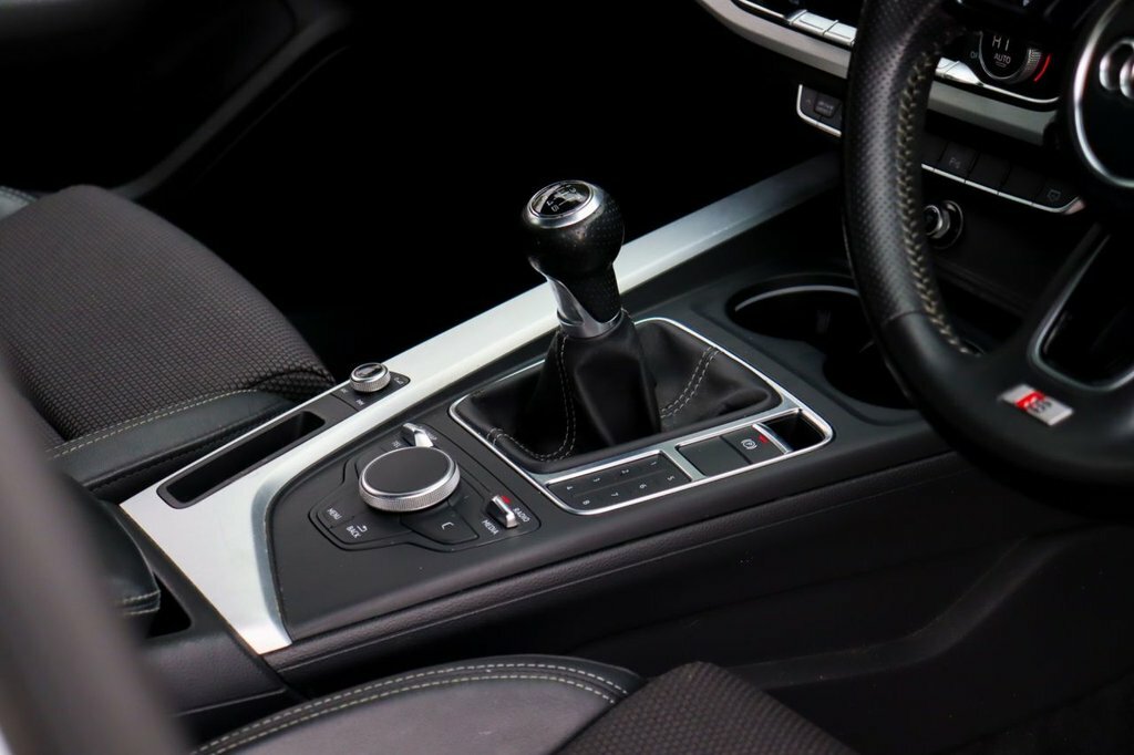 Audi A4 2L Sport NL66NUA White #6