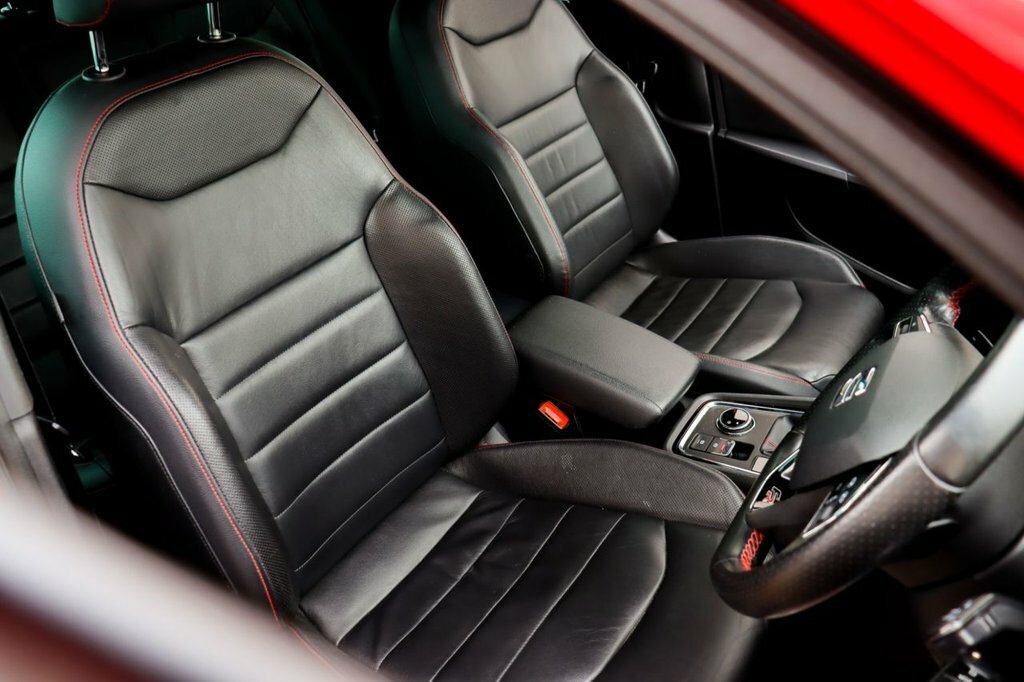 Seat Ateca 2L Fr Sport YB19WZZ Red #4