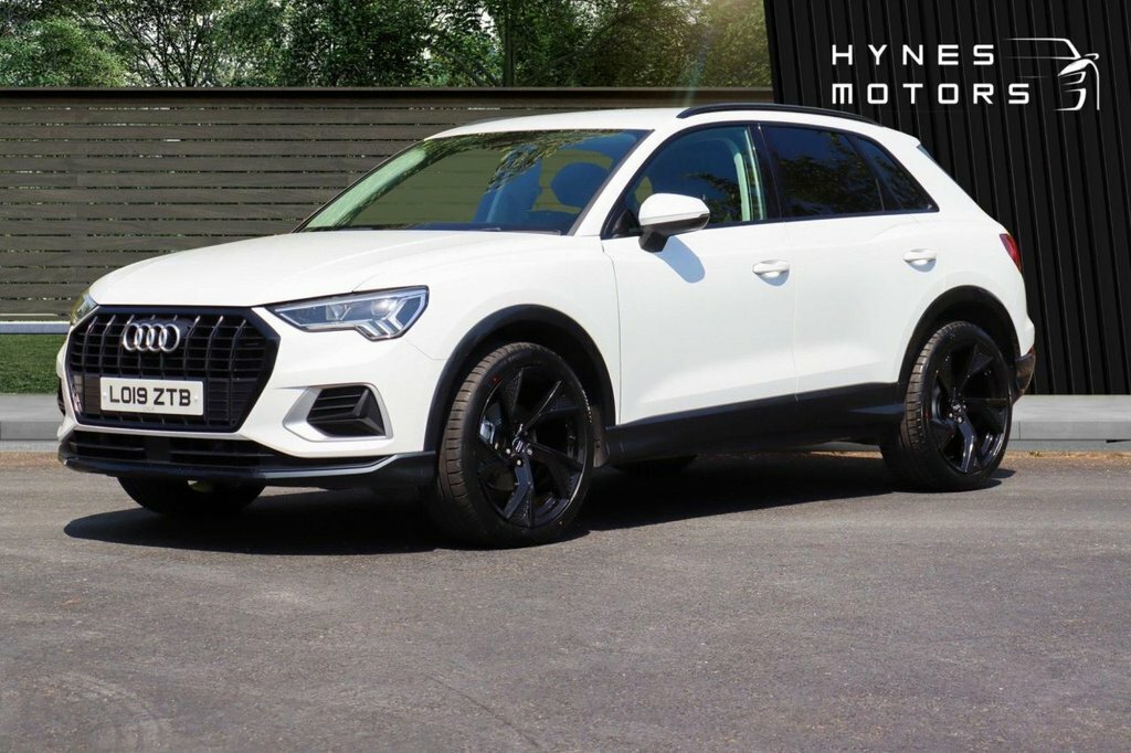 Audi Q3 1.5L Sport LO19ZTB White #5