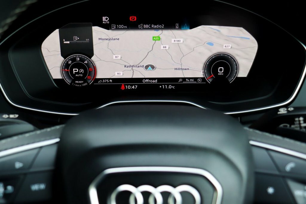 Audi Q5 2L S Line MV22YAJ White #4