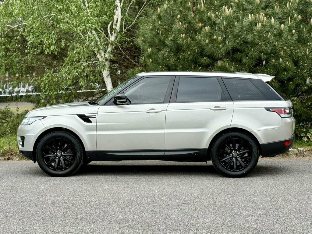 Land Rover Range Rover Sport 3L Hse GV14YOD Gold #6