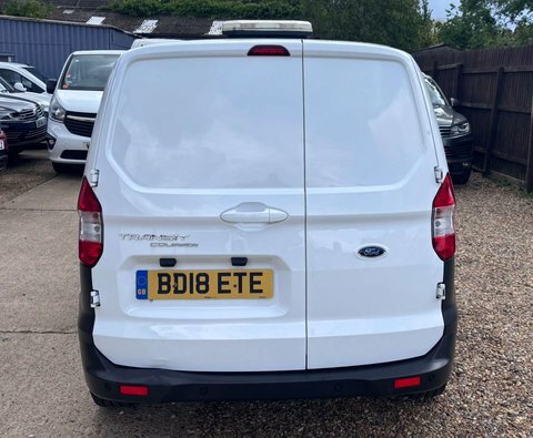Ford Transit Courier 1.5 Transit Courier White #4