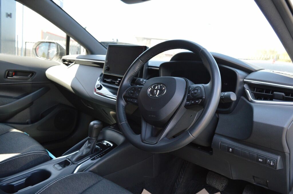 Toyota Corolla Vvt-h Car Derived Van YB73MTV White #6