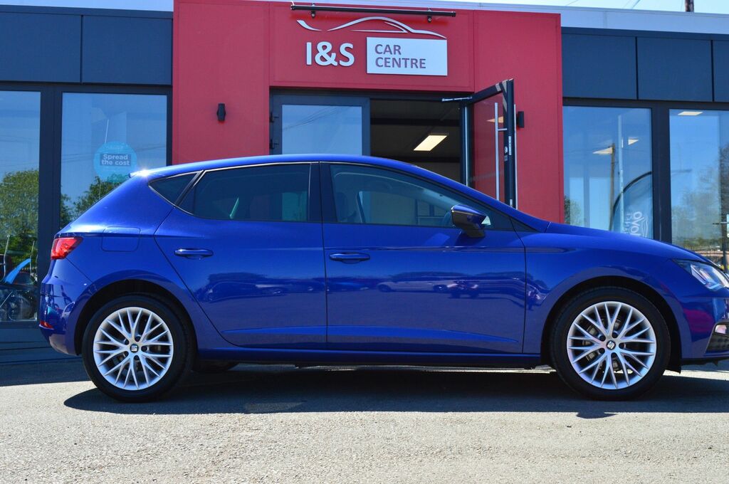 Seat Leon Tdi Se Dynamic Hatchback YM19CYF Blue #4
