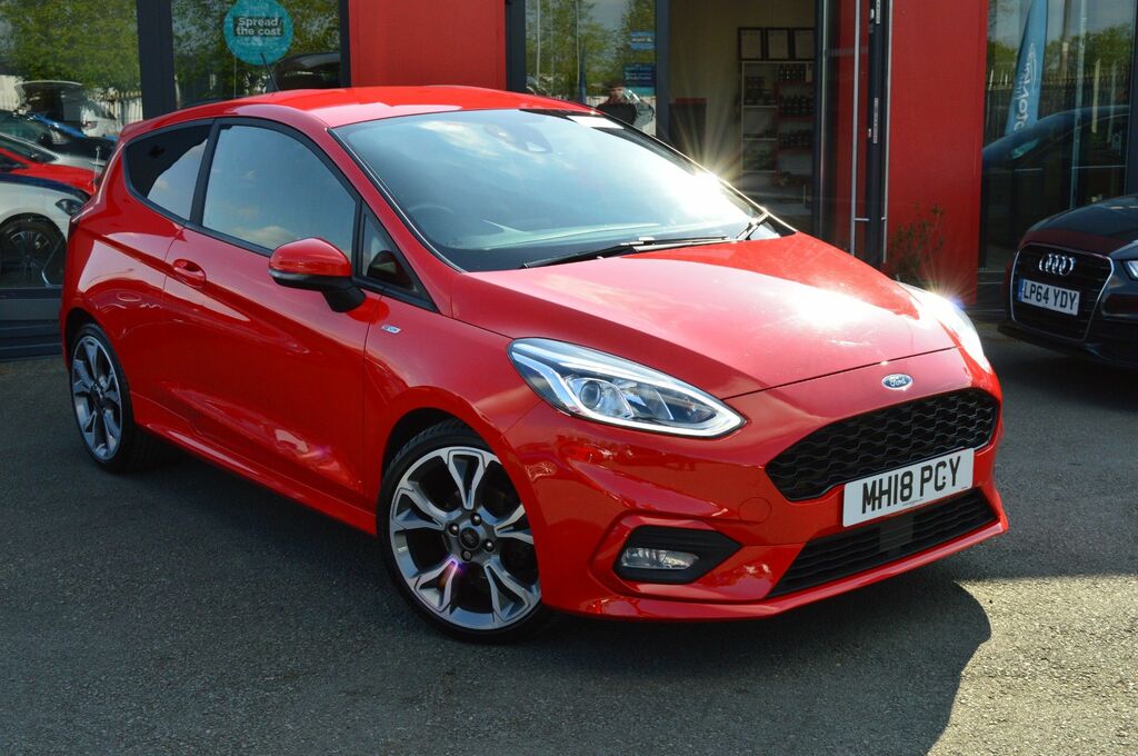 Ford Fiesta Ecoboost St-line Hatchback MH18PCY Red #2