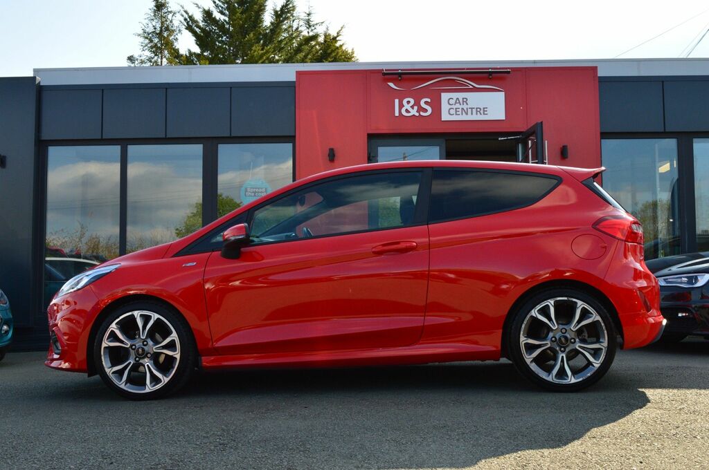Ford Fiesta Ecoboost St-line Hatchback MH18PCY Red #5