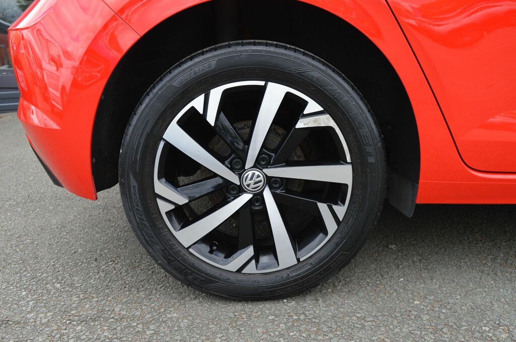 Volkswagen Polo Evo Beats Hatchback CY68FDN Red #4